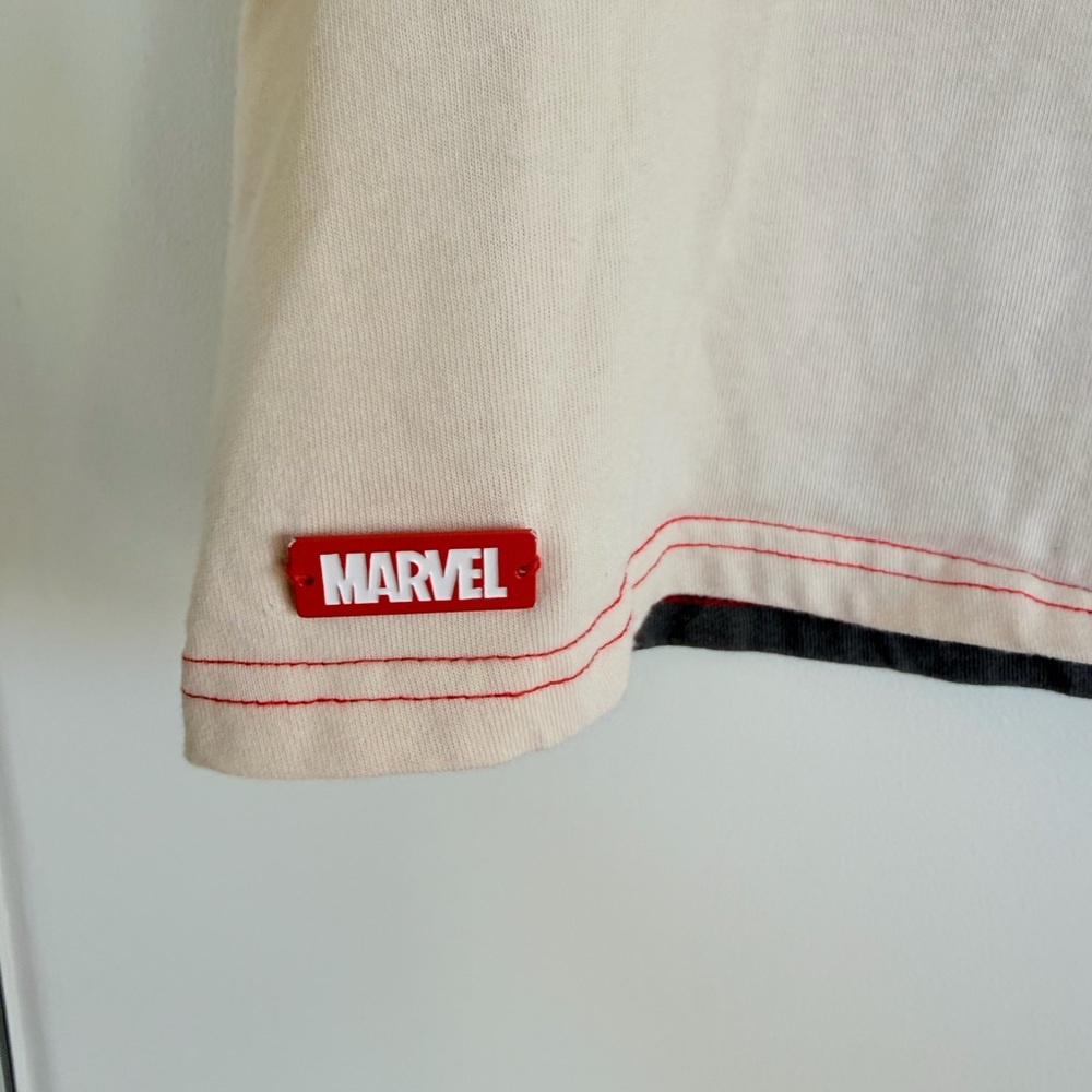 Marvel Logo Sleeveless Tank Top Colorblock Red/Gray Unisex Style Size XL - Picture 2 of 7